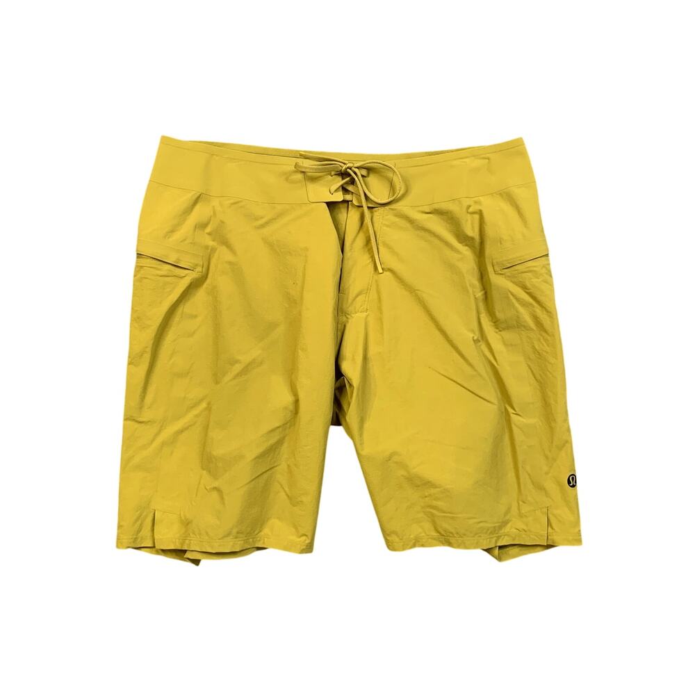 Lululemon Board Short Mens 33 Pickle Current State Classic Fit Water Repellent